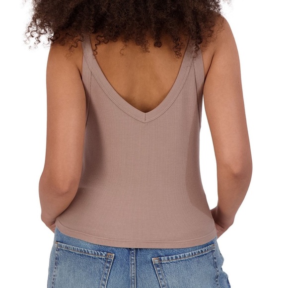 Aeropostale Two Ways Crop Tank(Bust 38”-39.5”
Length 18”) - Picture 5 of 6